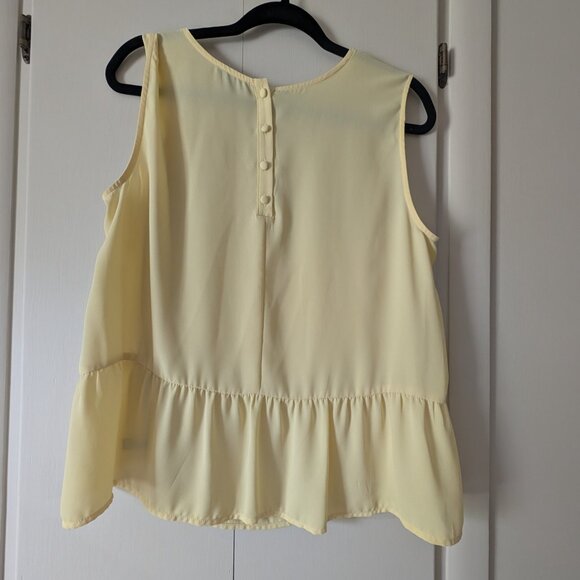 The Limited Yellow Blouse | L - Picture 2 of 3